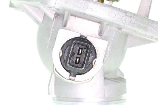 1999-2001 BMW 740i Engine Coolant Thermostat Kit (Vemo)