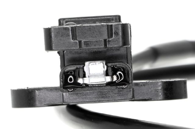 1995-2000 Mitsubishi Montero Engine Crankshaft Position Sensor (Vemo)
