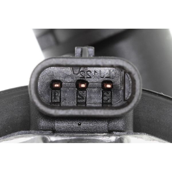 2015 Mercedes-Benz C300 Engine Auxiliary Water Pump (Vemo)