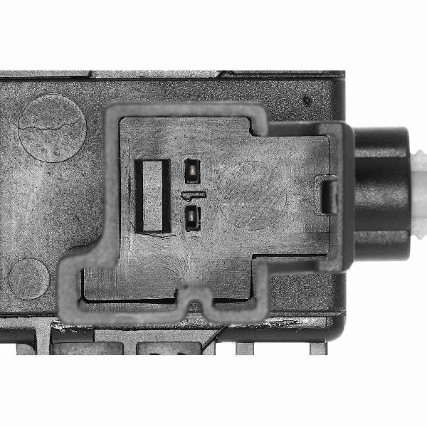 2004-2011 Volvo S40 Brake Light Switch (Vemo)