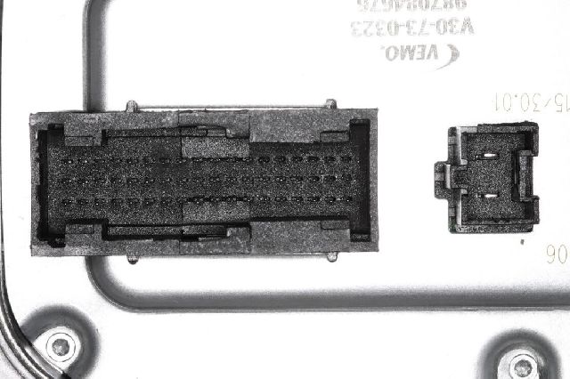 2015-2018 Mercedes-Benz CLS550 Headlight Control Module - Left or Right (Vemo)