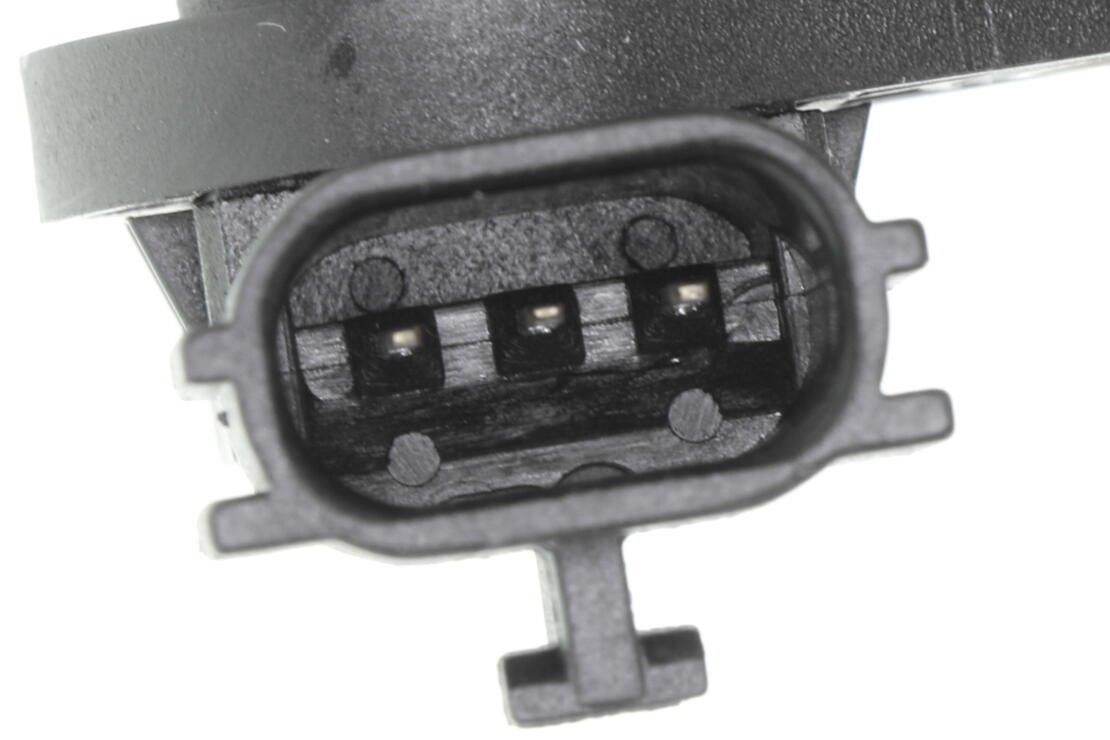 2004, 2003, 2002 INFINITI I35 Automatic Transmission Speed Sensor
