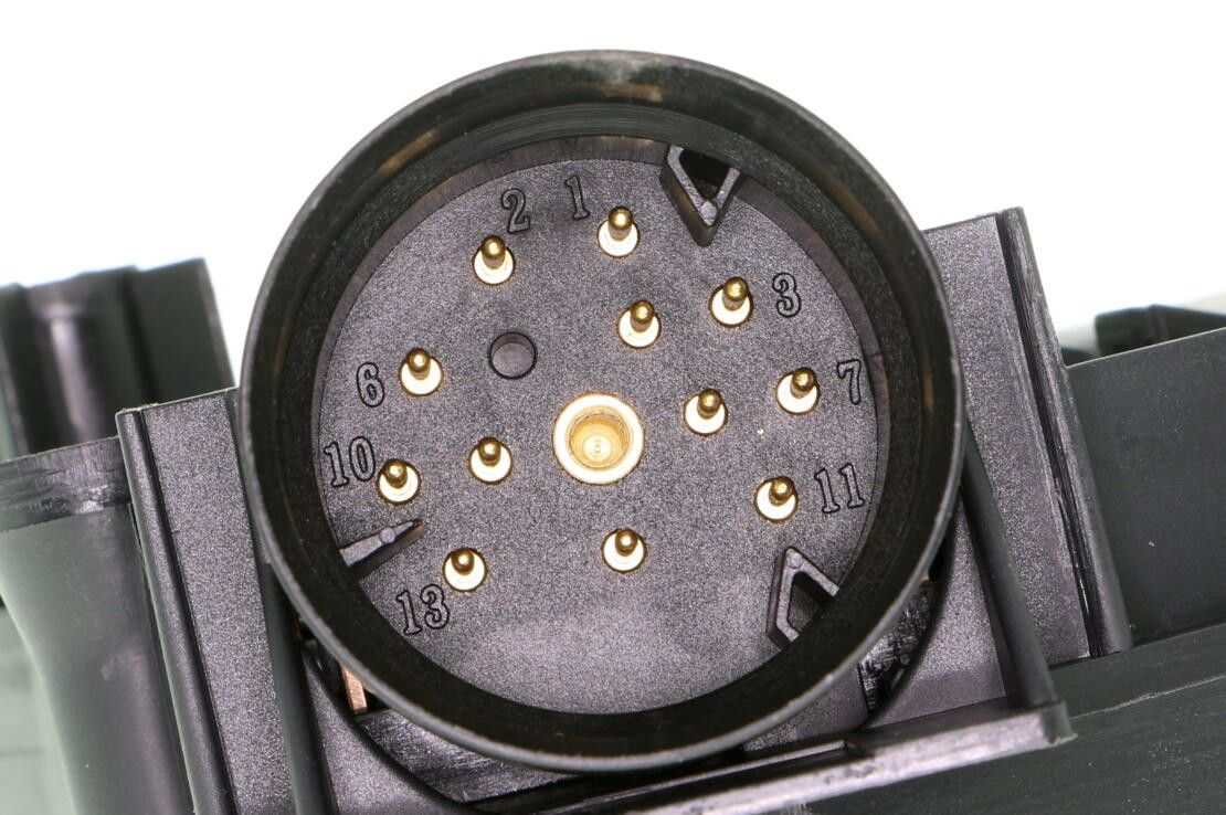 2010, 2009, 2008, 2007 Jeep Commander Automatic Transmission Valve Body Electrical Plate