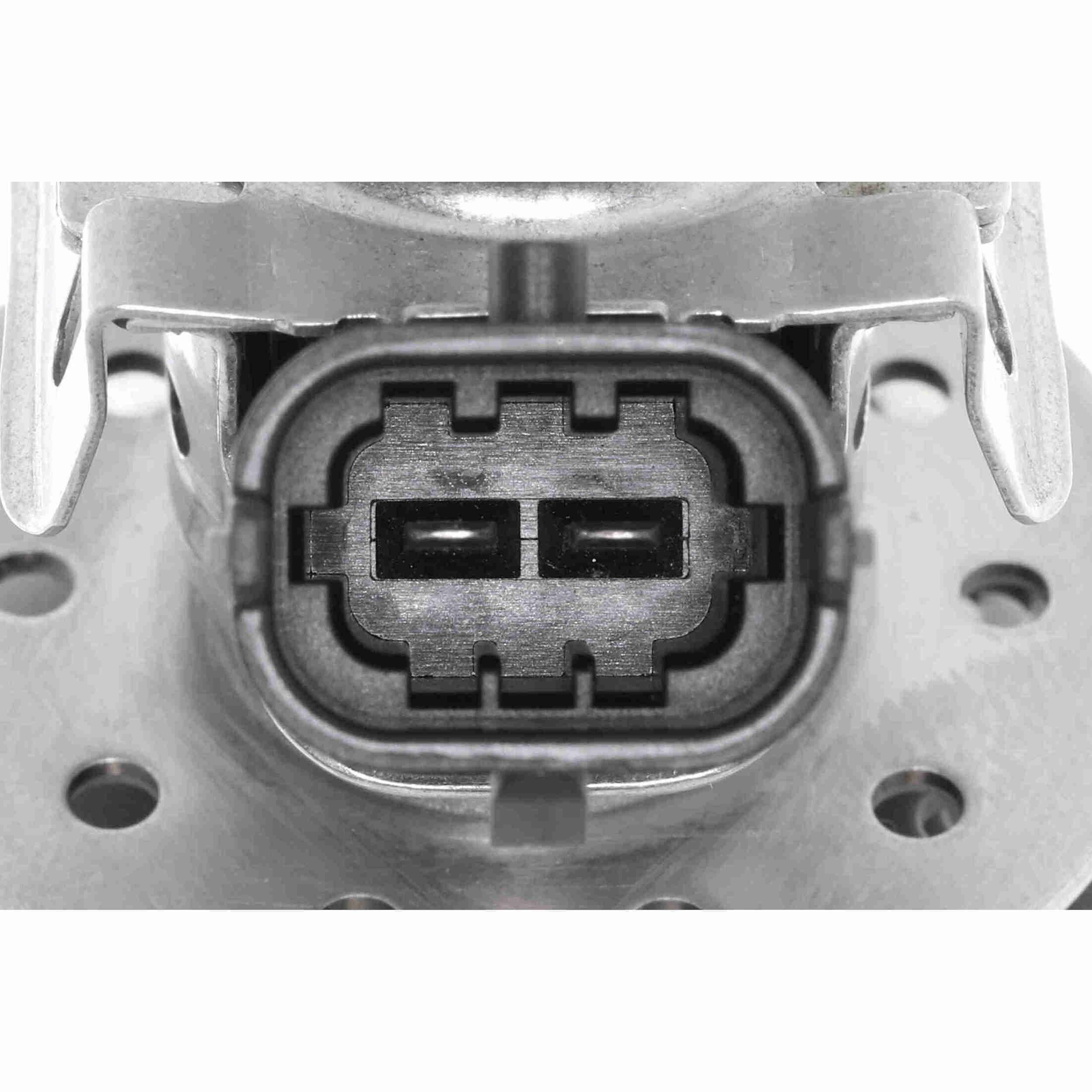 2018, 2017, 2016, 2015, 2014, 2013, 2012, 2011, 2010 Mercedes-Benz Sprinter 3500 2010-2018 Mercedes-Benz Sprinter 2500 Diesel Exhaust Fluid (DEF) Injector