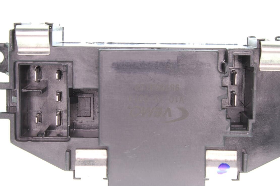 2009 Volkswagen Rabbit HVAC Blower Motor Control Module