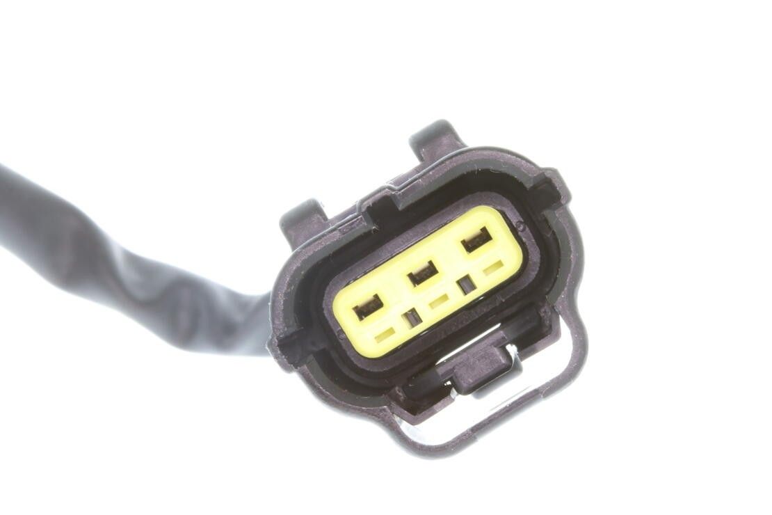2007, 2006, 2005, 2004 Chevrolet Optra Air Charge Temperature Sensor