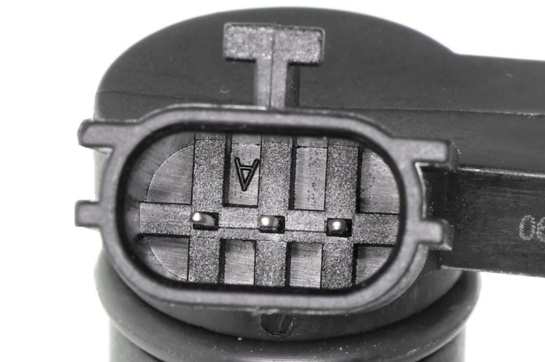 2008, 2007, 2006, 2005, 2004, 2003 INFINITI FX35 Engine Camshaft Position Sensor