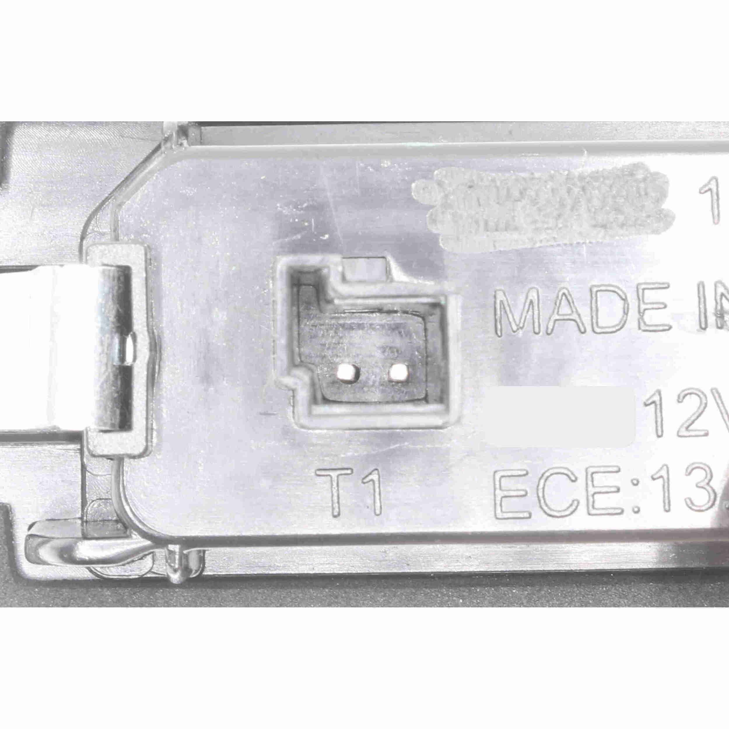 2020, 2019, 2018, 2017, 2016 BMW M2 License Plate Light
