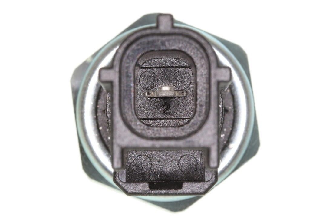 2005, 2004, 2003, 2002, 2001, 2000, 1999 Ford Taurus Engine Oil Pressure Switch