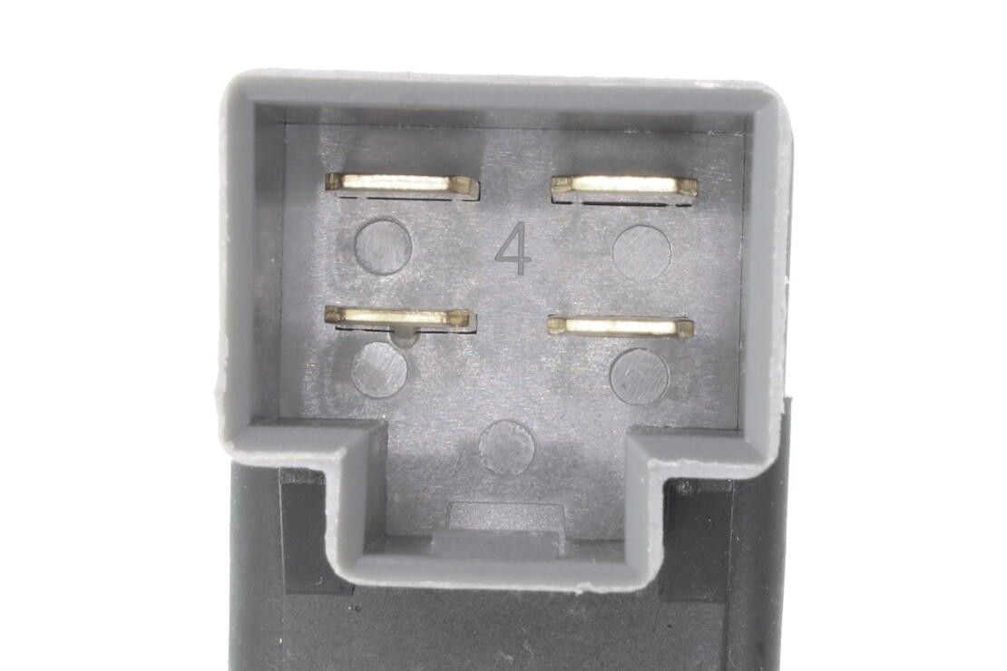 2010, 2009, 2008, 2007, 2006, 2005, 2004, 2003, 2002, 2001 Kia Optima Brake Light Switch
