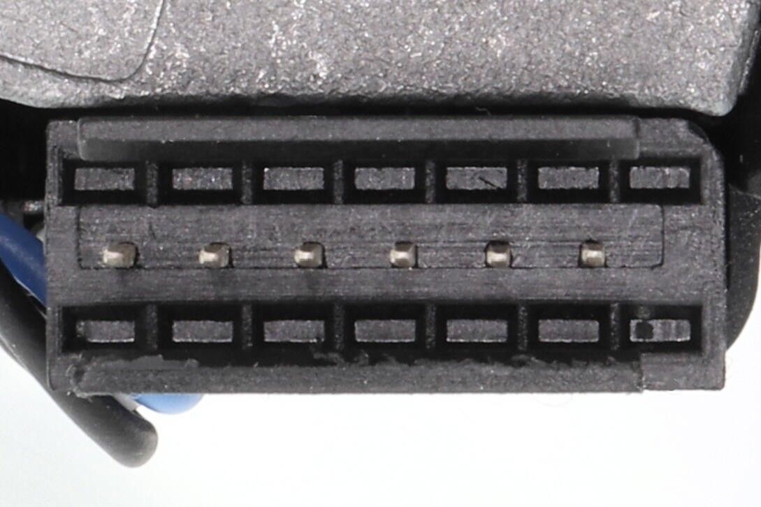 2017, 2016, 2015, 2014, 2013, 2012, 2011, 2010 Mercedes-Benz Sprinter 2500 2010-2017 Mercedes-Benz Sprinter 2500 Combination Switch