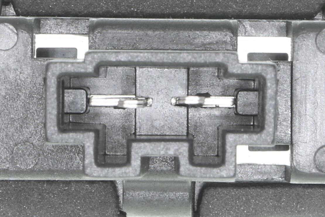 2011, 2010, 2009, 2008, 2007 Mercedes-Benz CLS63 AMG 2007-2011 Mercedes-Benz C240 License Plate Light Assembly