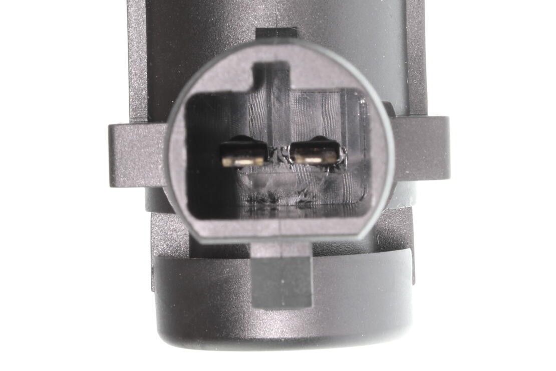 2017, 2016, 2015, 2014, 2013, 2012, 2011, 2010, 2009, 2008, 2007 Ford Expedition Diesel Pressure Converter Valve