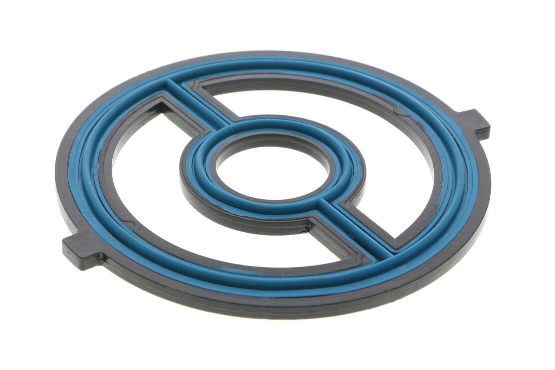 2008, 2007, 2006, 2005 Ford Escape Engine Oil Cooler