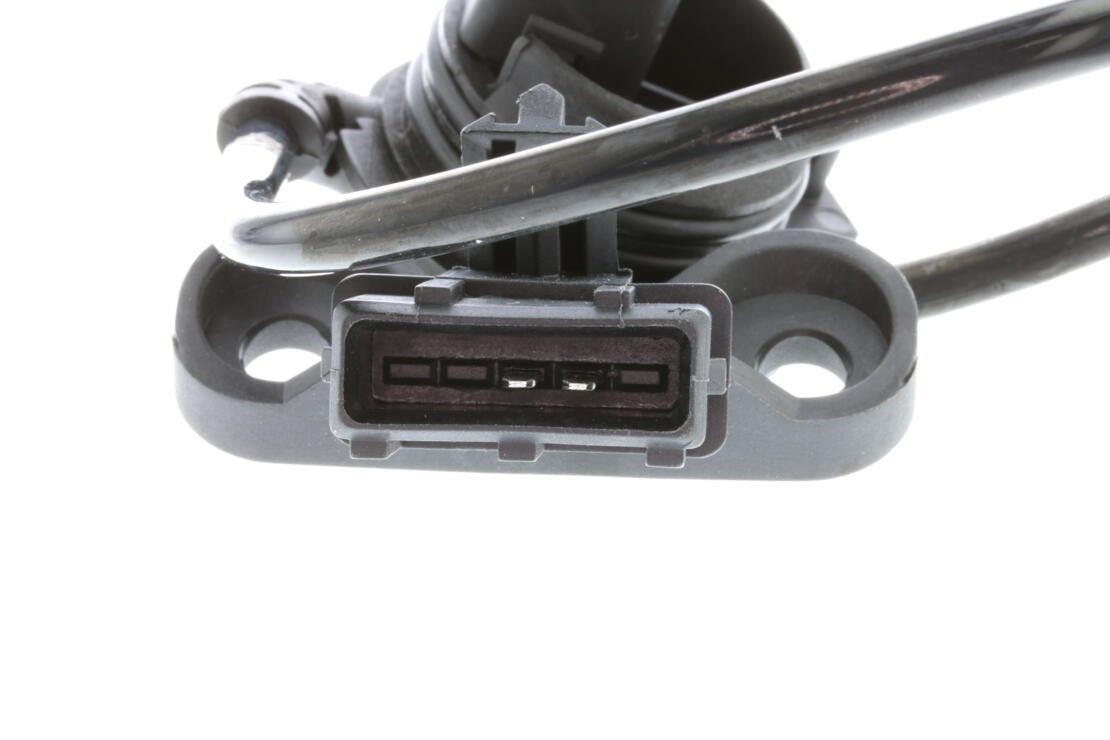 2004, 2003, 2002, 2001, 2000, 1999, 1998, 1997 Porsche Boxster Back Up Light Switch