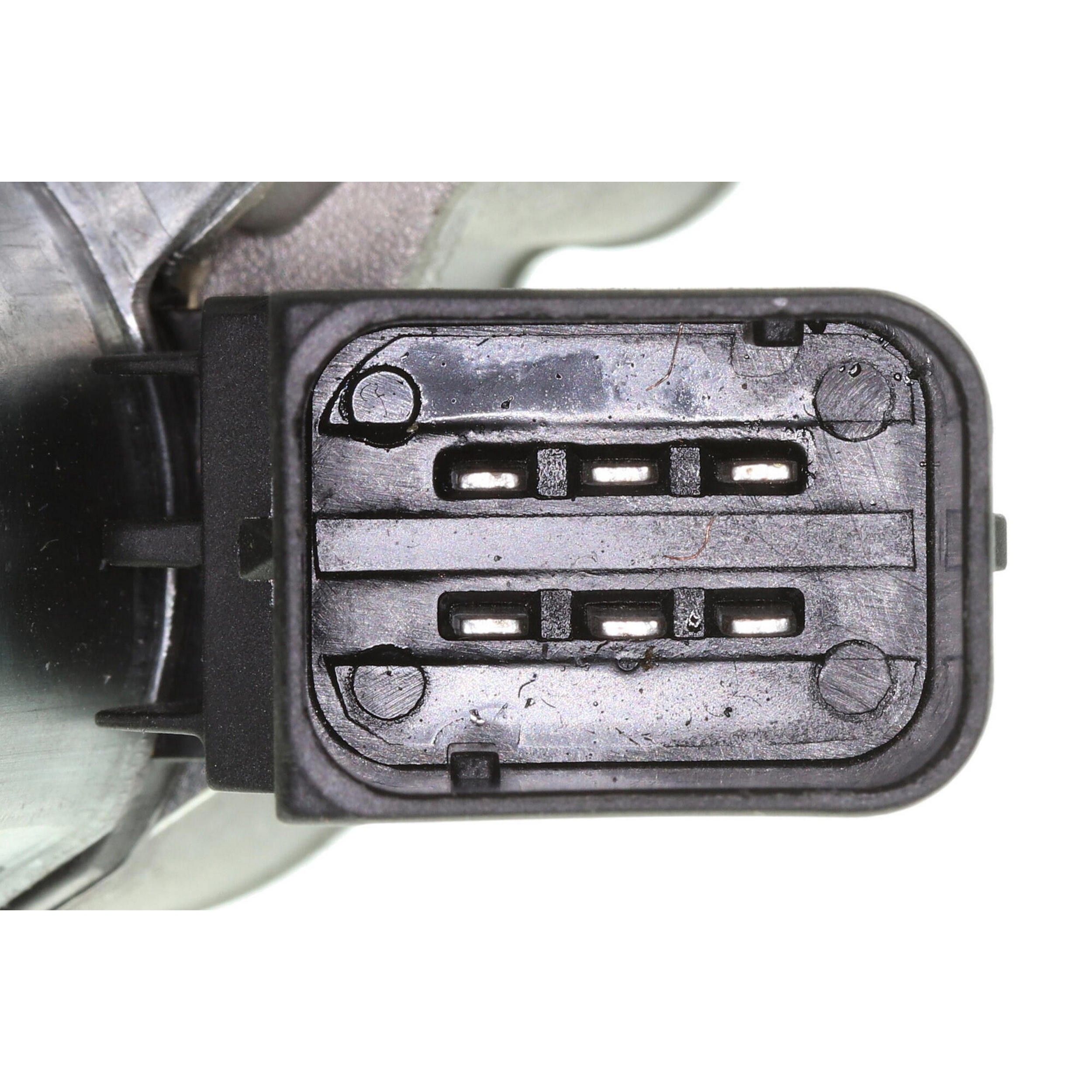 2007, 2006, 2005 Smart Fortwo Clutch Slave Cylinder