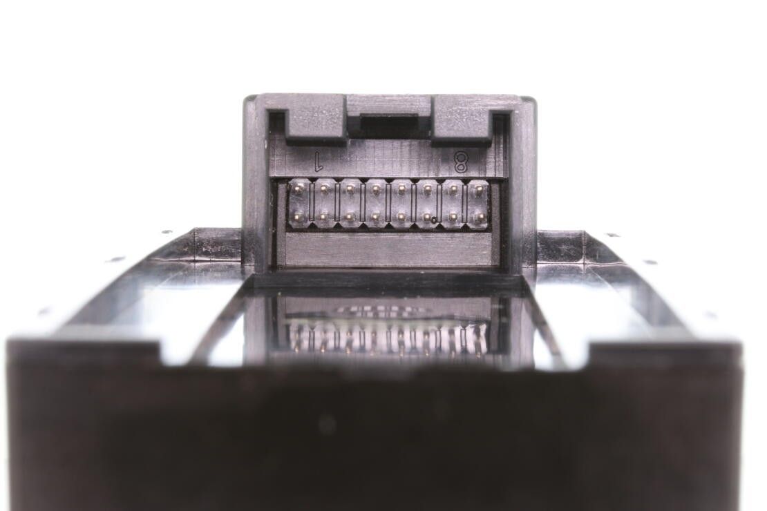 2003, 2002 Audi S6 Door Window Switch