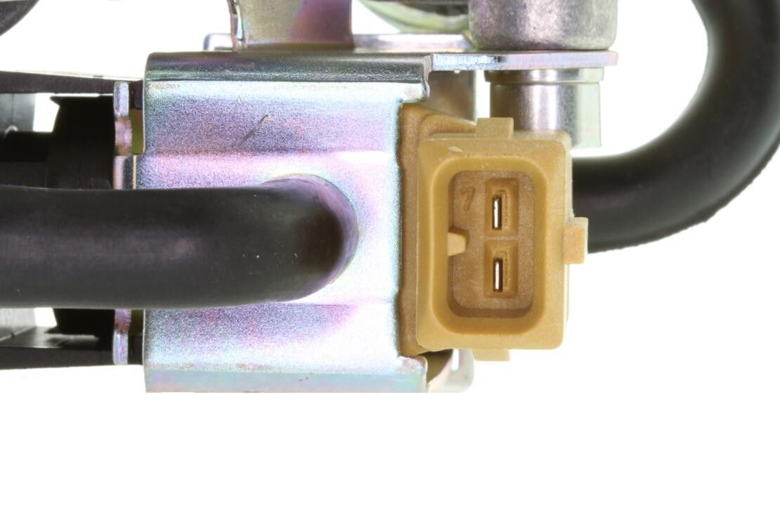 2003, 2002, 2001, 2000, 1999, 1998 Mercedes-Benz ML320 1998-2003 Mercedes-Benz C240 Exhaust Gas Recirculation (EGR) Valve