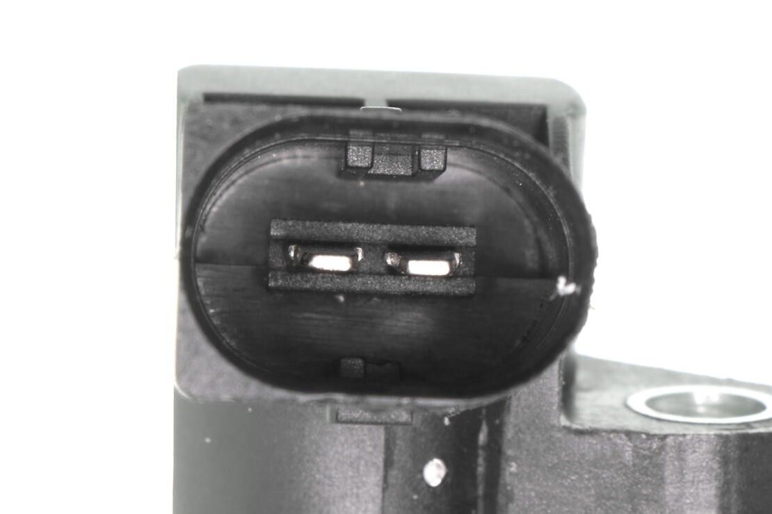 2017, 2016, 2015, 2014, 2013, 2012, 2011, 2010, 2009, 2008 Smart Fortwo Back Up Light Switch