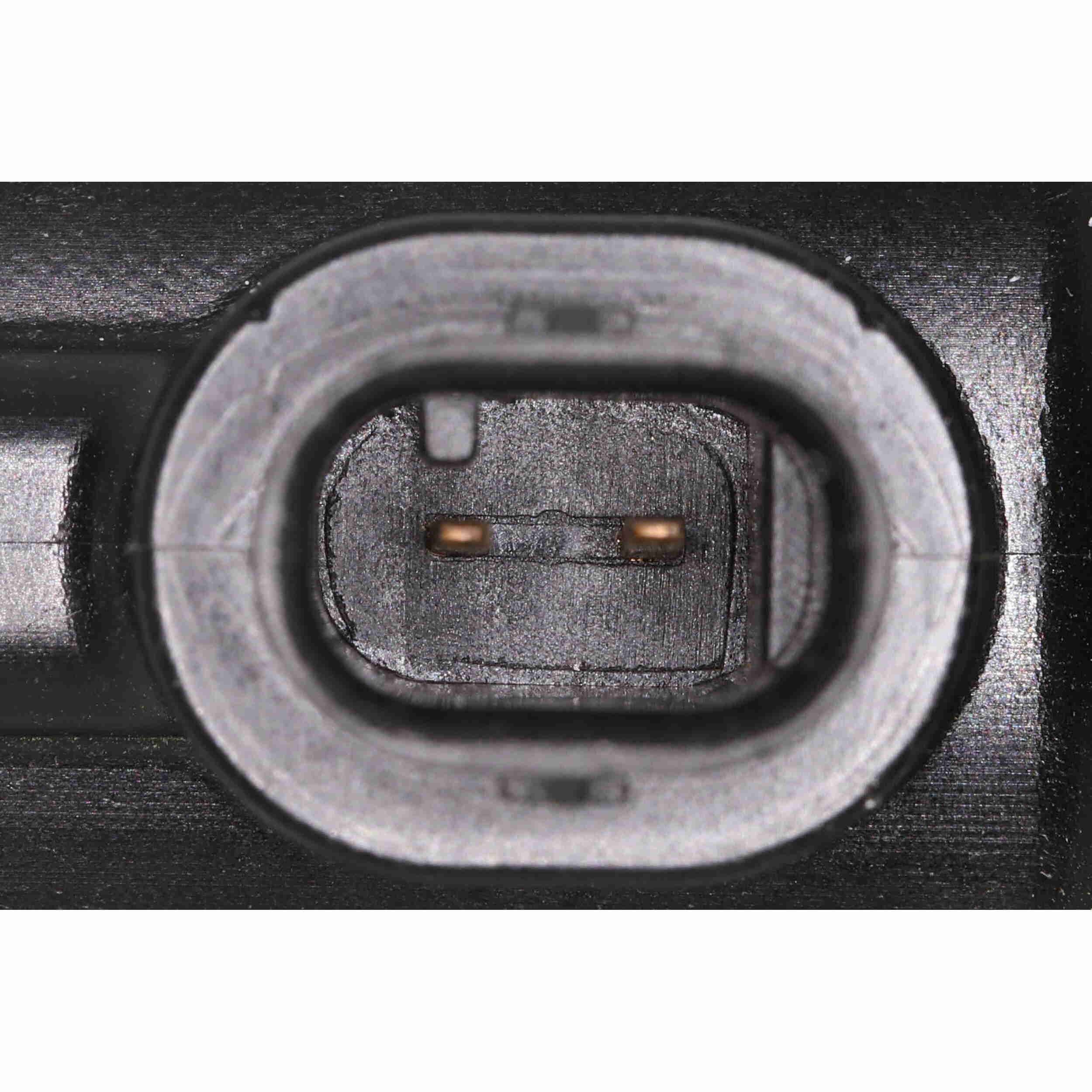 2016 Volvo S80 Engine Coolant Thermostat Housing