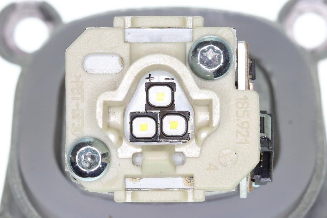 2016, 2015, 2014 BMW 528i Headlight Control Module