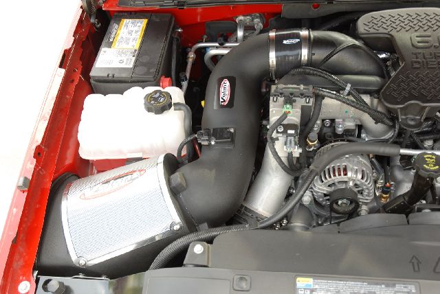 2005-2007 GMC Sierra 2500 HD Air Intake Kit (Volant)