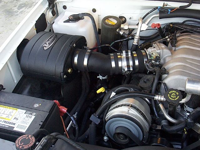 1996-2000 Chevrolet C2500 Air Intake Kit (Volant)