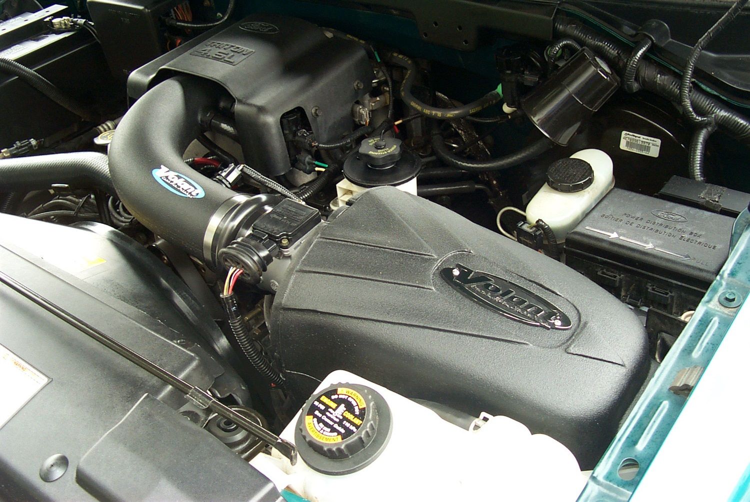 2002, 2001, 2000, 1999, 1998, 1997 Ford Expedition Air Intake Kit