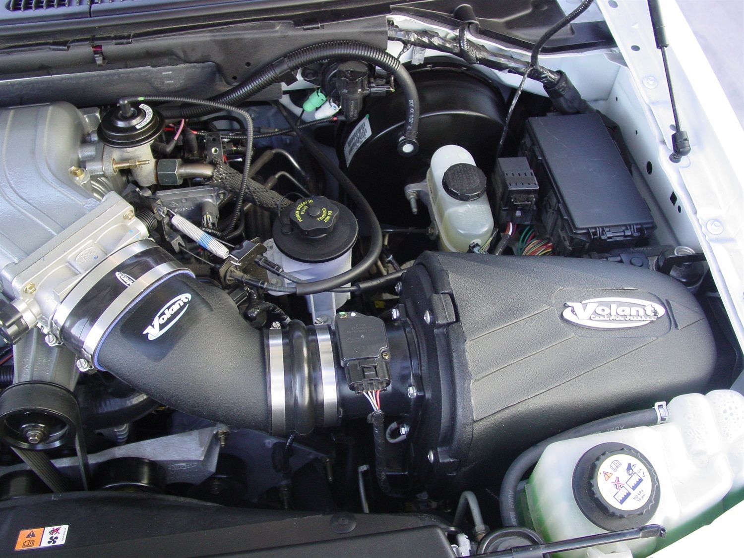 2003, 2002, 2001 Ford F-150 Air Intake Kit