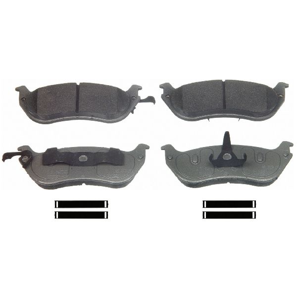 1996-2000 Lincoln Town Car Disc Brake Pad Set - Rear (Wagner Brakes)