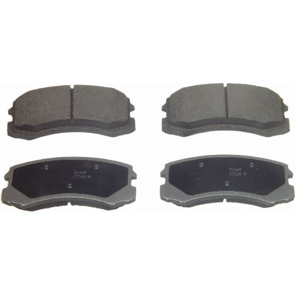 2002-2007 Mitsubishi Lancer Disc Brake Pad Set - Front (Wagner Brakes)