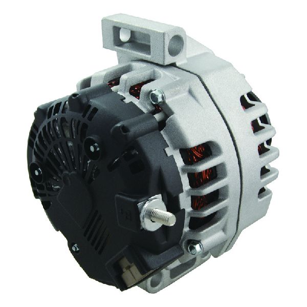 2006 Hummer H3 Alternator (WAI Global)