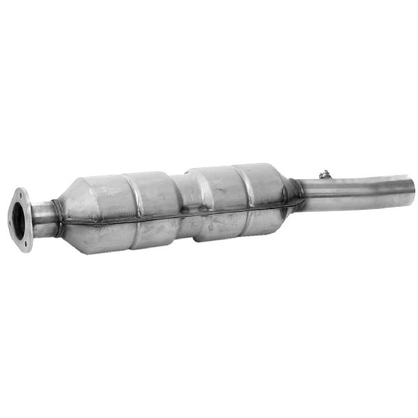 2000-2001 Ford E-150 Econoline Catalytic Converter - Rear (Walker Exhaust)