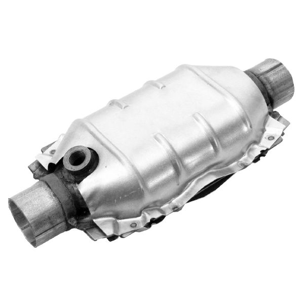 2000-2001 Audi A6 Catalytic Converter - Rear Left or Rear Right (Walker Exhaust)