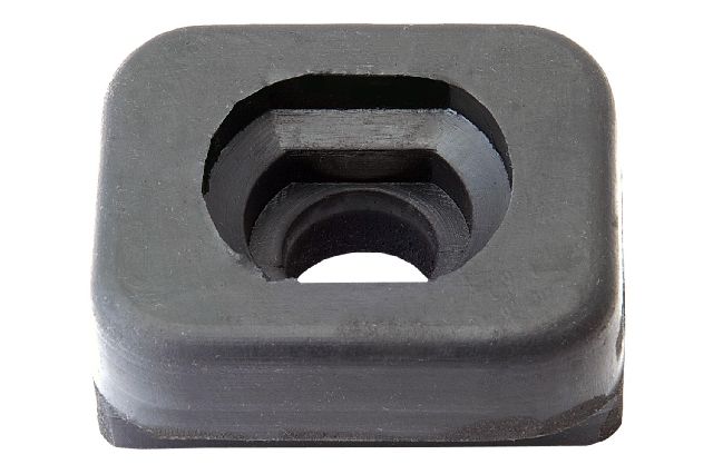 1970-1984 GMC Jimmy Manual Transmission Mount - Lower (Westar)