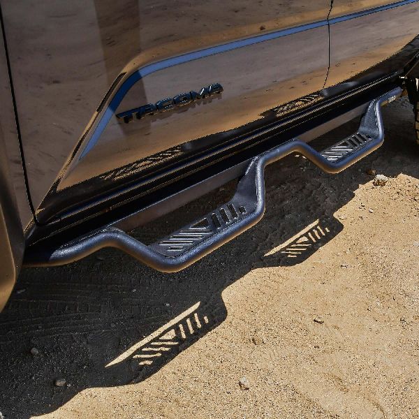 2024 Toyota Tacoma Step Nerf Bar (Westin)