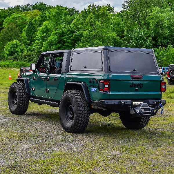 2020-2024 Jeep Gladiator Truck Bed Cap (Westin)