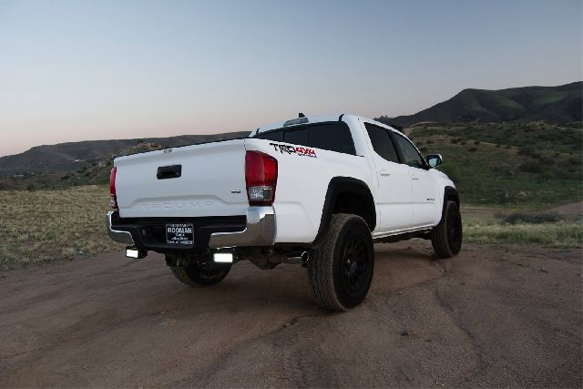 2016-2023 Toyota Tacoma Light Bar Mounting Kit (ZROADZ)