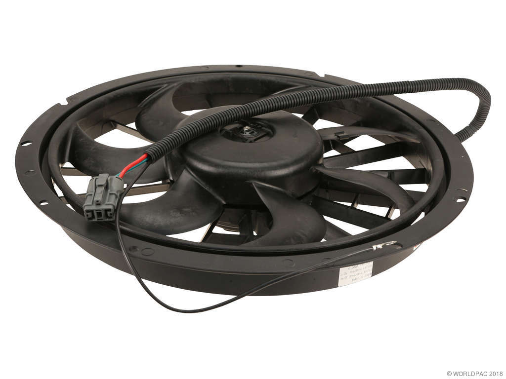 1992-1995 Volvo 940 Engine Cooling Fan Assembly (Professional Parts Sweden)