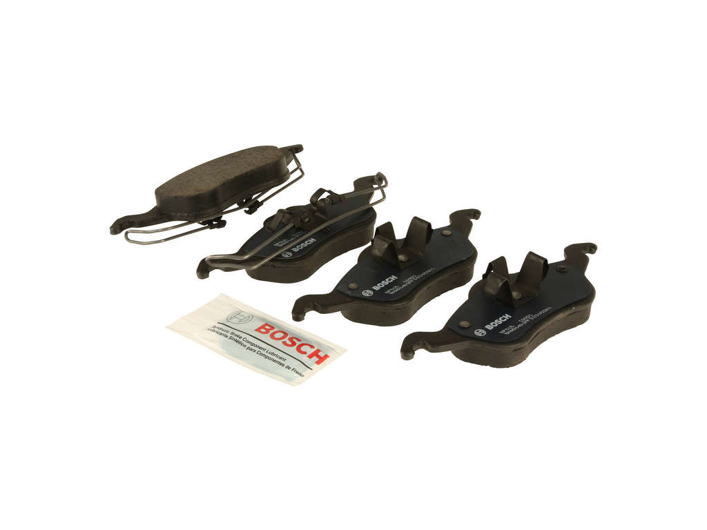 2000-2004 Ford Focus Disc Brake Pad Set - Front (Bosch)
