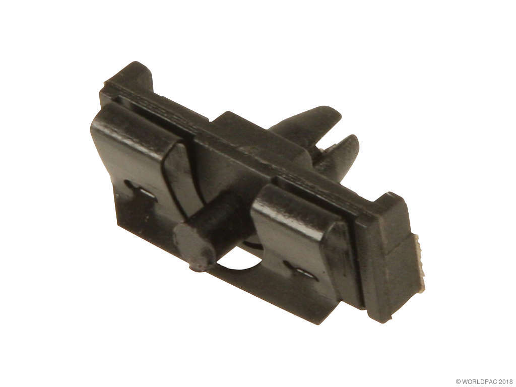1979-1981 Volvo 262 Exterior Molding Clip (MTC)
