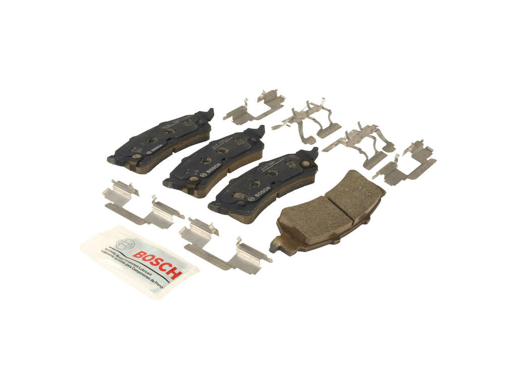 2003-2005 Chevrolet Astro Disc Brake Pad Set - Rear (Bosch)