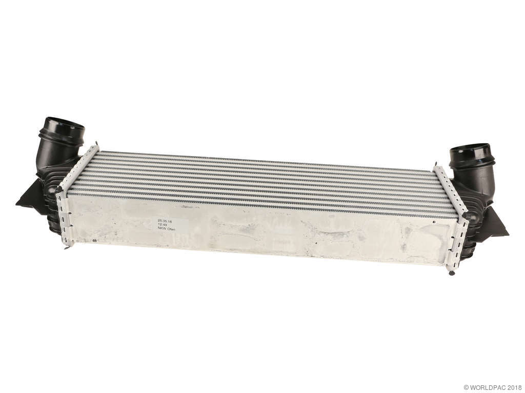 2011-2012 BMW 740i Intercooler (Behr)