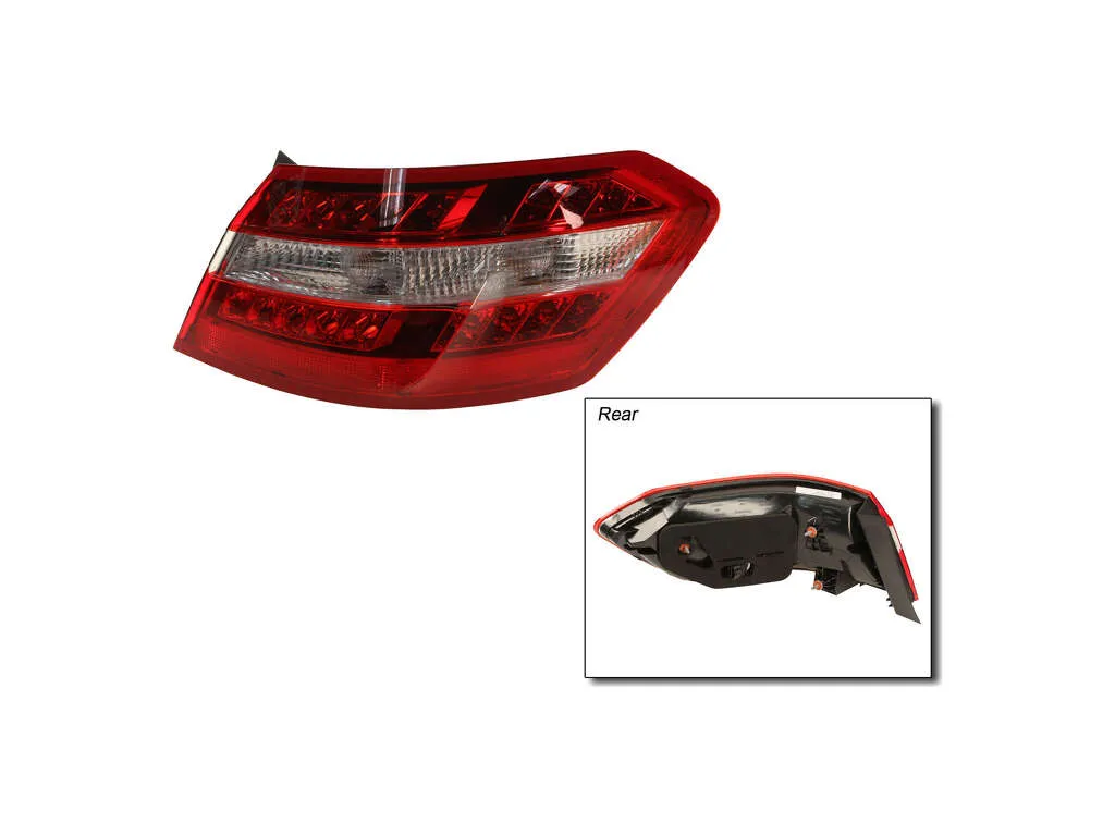 2010-2011 Mercedes-Benz E350 Tail Light Assembly - Right Outer (ULO)