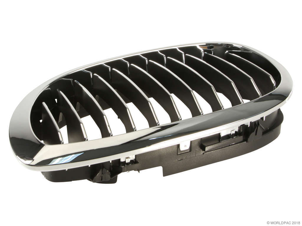 2003-2006 BMW 330Ci Grille - Left (Aftermarket)