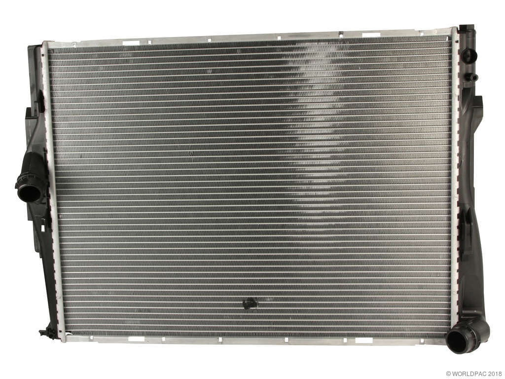 2006-2011 BMW 323i Radiator (Behr)