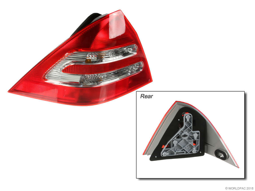 2001-2004 Mercedes-Benz C240 Tail Light Assembly - Left (ULO)
