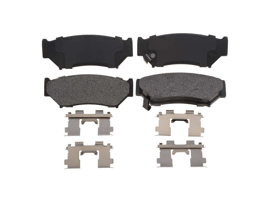 1998-2004 Chevrolet Tracker Disc Brake Pad Set - Front (Autopart International)