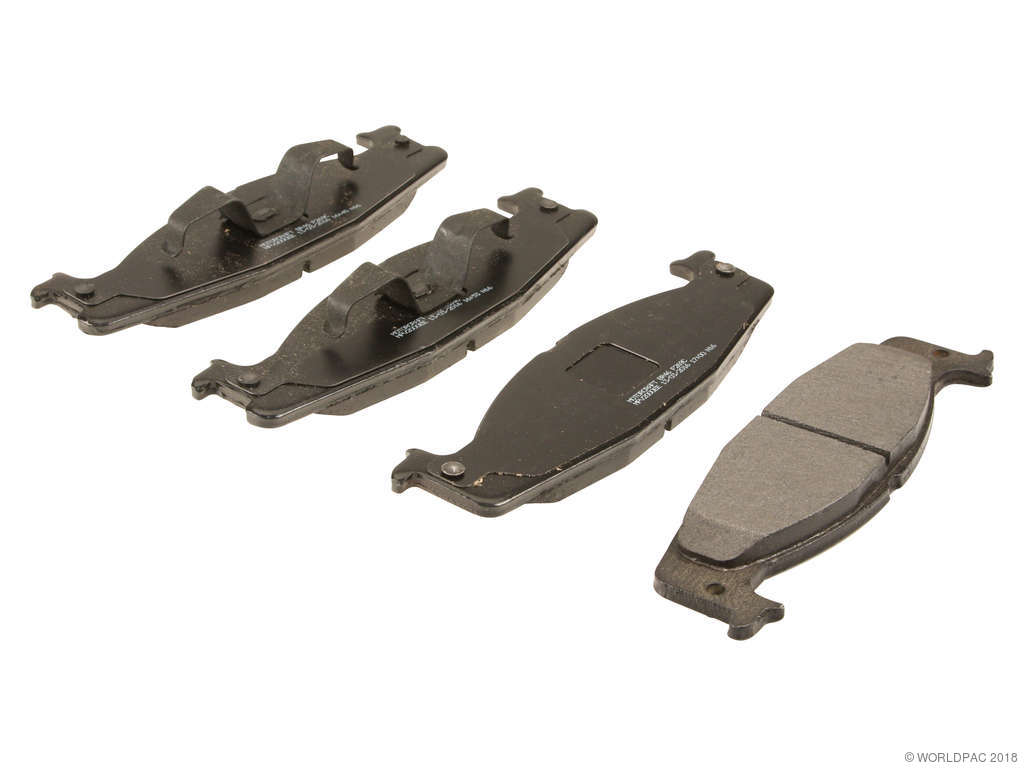 2003 Ford E-150 Disc Brake Pad Set - Front (Motorcraft)
