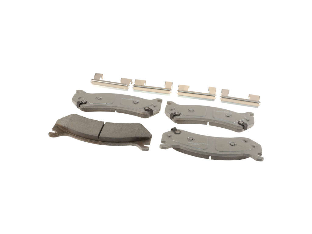 2003-2005 Chevrolet Express 2500 Disc Brake Pad Set - Front (Wagner Brake)